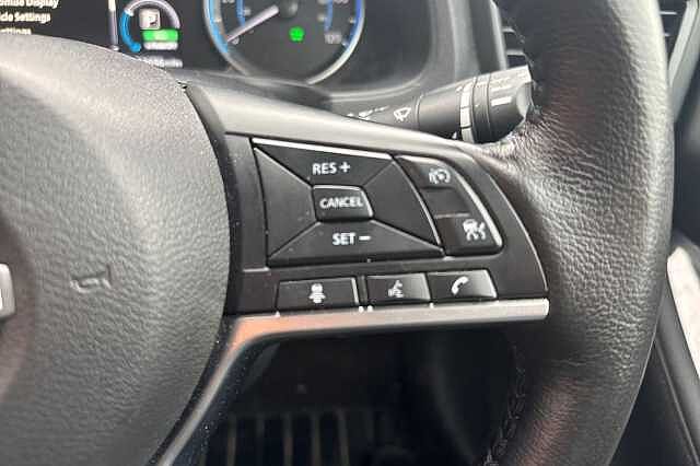 Nissan LEAF 110kW N-Connecta 39kWh 5dr Auto