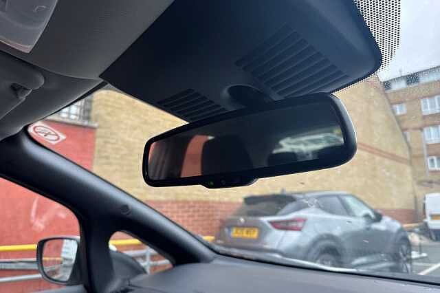 Nissan LEAF 110kW N-Connecta 39kWh 5dr Auto