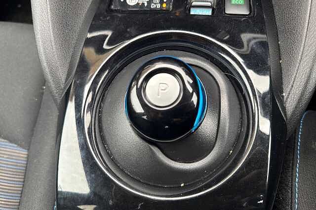 Nissan LEAF 110kW N-Connecta 39kWh 5dr Auto