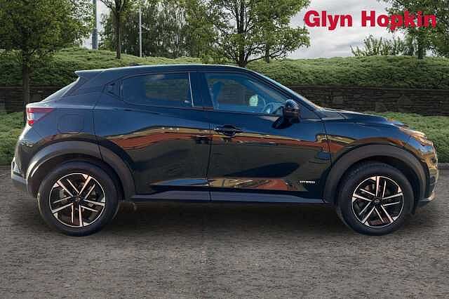 Nissan Juke 1.6 Hybrid N-Connecta 5dr Auto