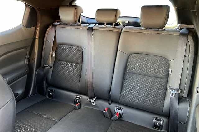 Nissan Juke 1.6 Hybrid N-Connecta 5dr Auto