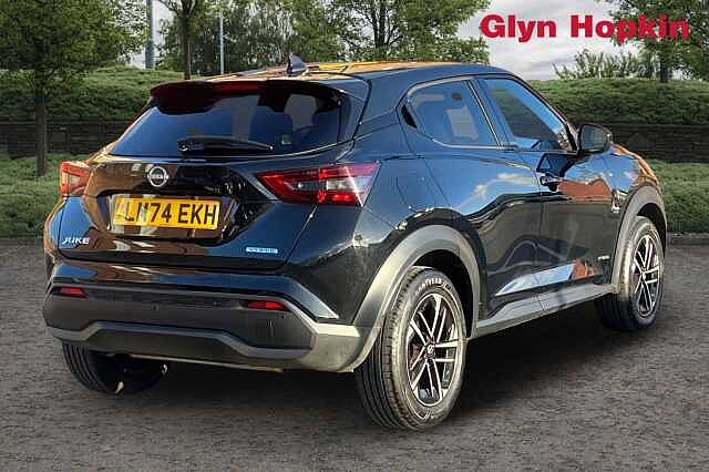 Nissan Juke 1.6 Hybrid N-Connecta 5dr Auto