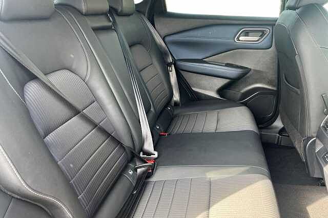 Nissan Qashqai 1.3 DiG-T MH Tekna 5dr