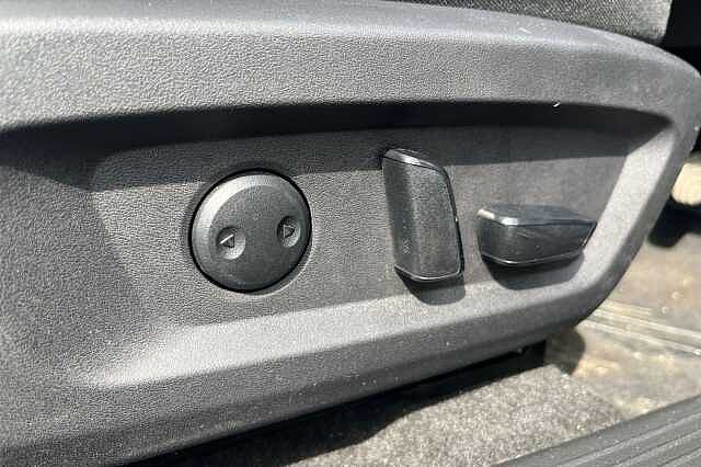 Nissan Qashqai 1.3 DiG-T MH Tekna 5dr