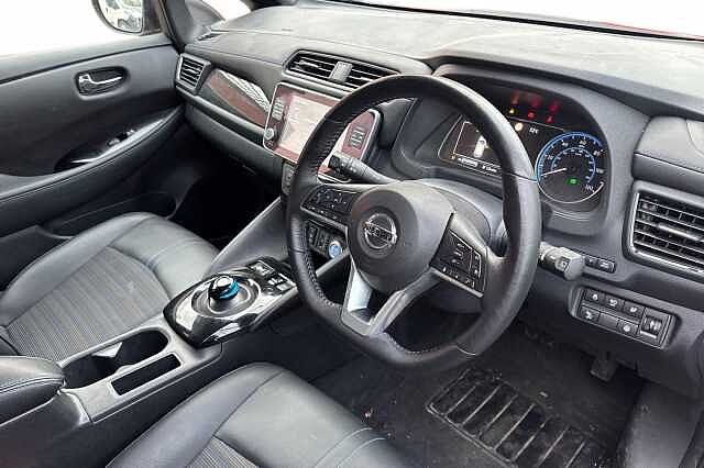Nissan LEAF 110kW N-Connecta 40kWh 5dr Auto