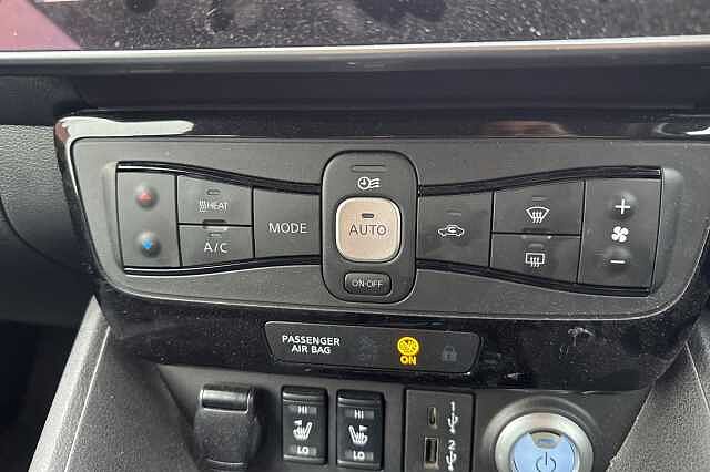 Nissan LEAF 110kW N-Connecta 40kWh 5dr Auto