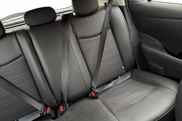 Nissan LEAF 110kW N-Connecta 40kWh 5dr Auto