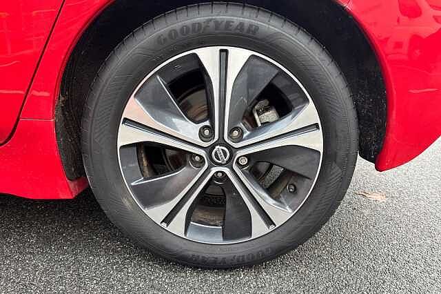 Nissan LEAF 110kW N-Connecta 40kWh 5dr Auto