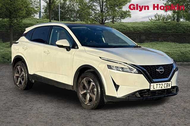 Nissan Qashqai 1.3 DiG-T MH 158 N-Connecta [Glass Rf] 5dr Xtronic