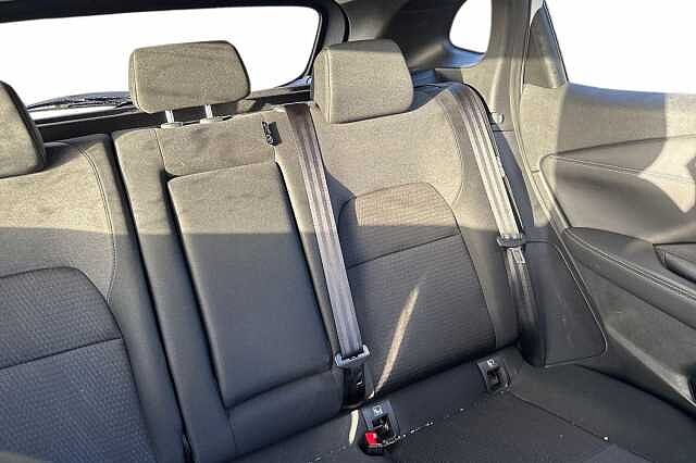 Nissan Qashqai 1.3 DiG-T MH 158 N-Connecta [Glass Rf] 5dr Xtronic