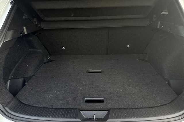 Nissan Qashqai 1.3 DiG-T MH 158 N-Connecta [Glass Rf] 5dr Xtronic