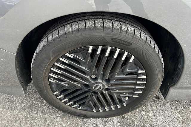 Nissan LEAF 110kW N-Connecta 39kWh 5dr Auto