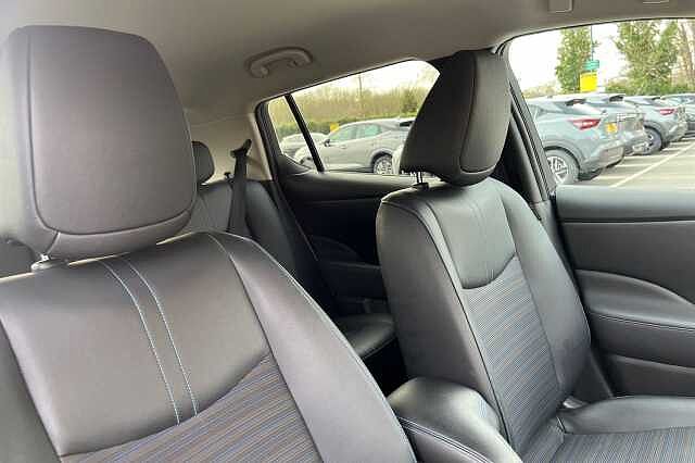 Nissan LEAF 110kW N-Connecta 39kWh 5dr Auto