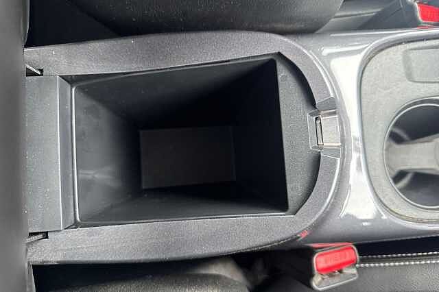 Nissan Juke 1.0 DiG-T 114 Tekna 5dr DCT