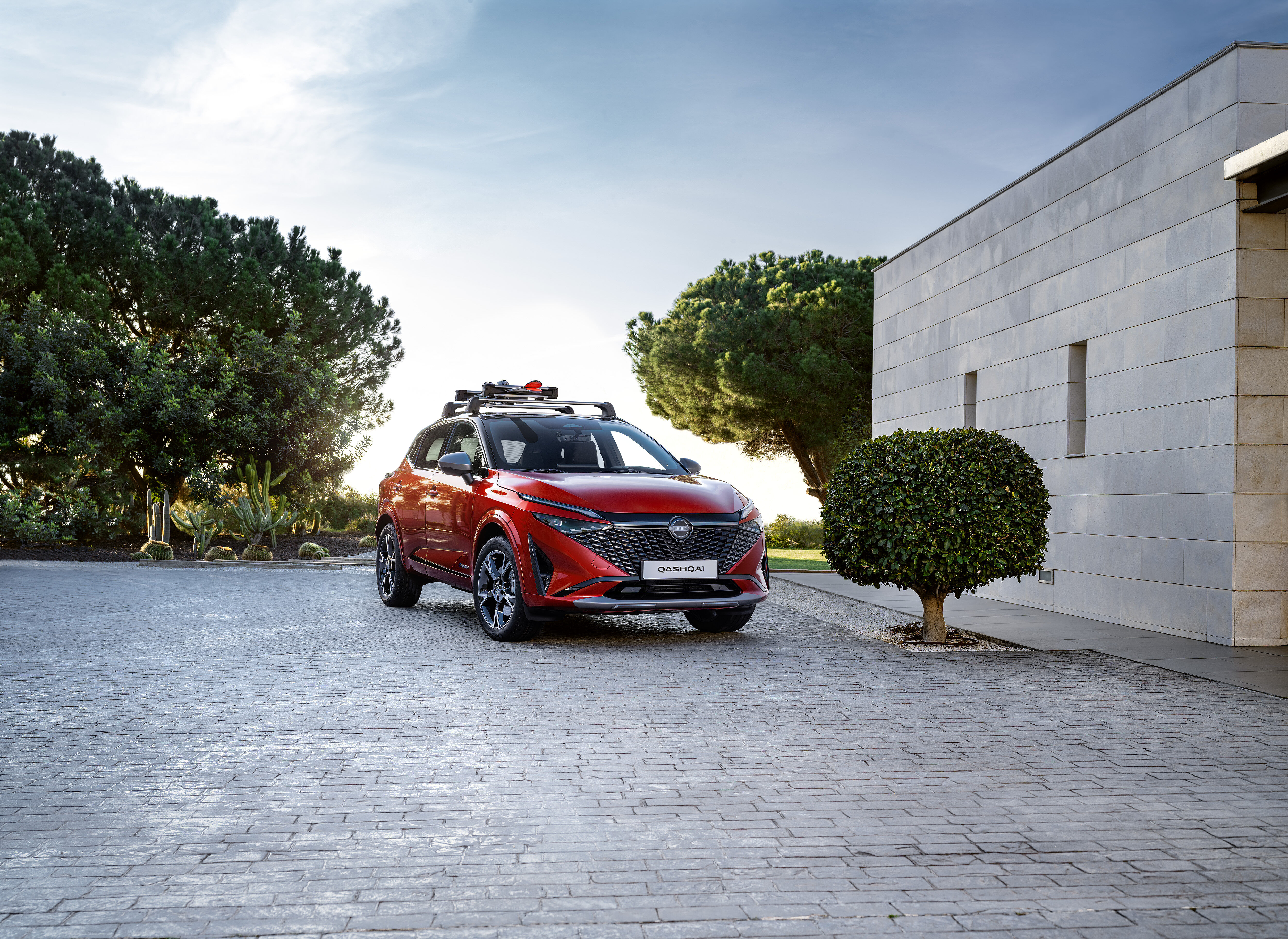 &pound;250 Nissan deposit contribution and 2 years free servicing*